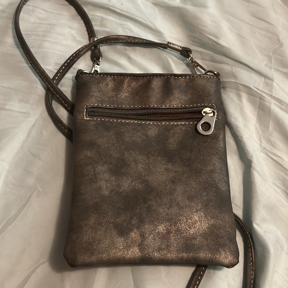 Soft leather cross purse very nice - Picture 1 of 2